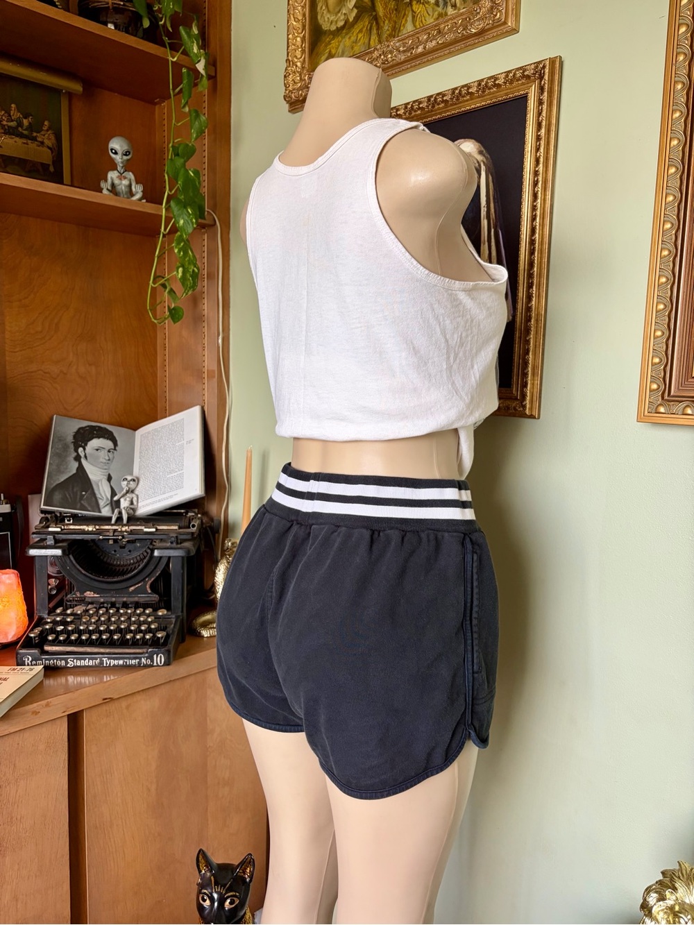 TomboyX Black Athletic Shorts with Striped Thick Waistband Size M 100% Cotton